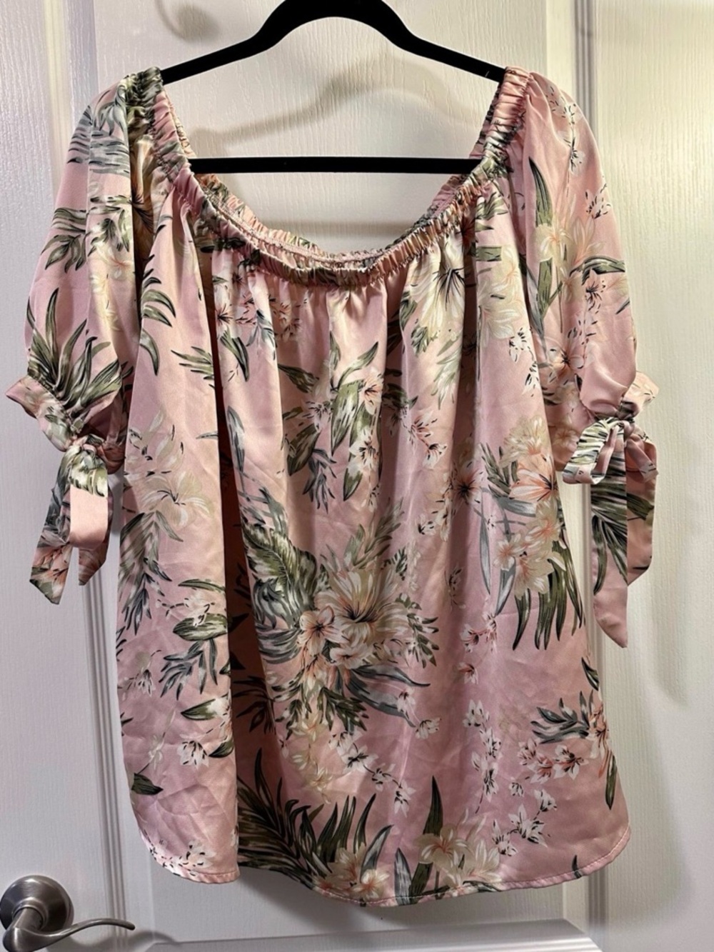 SHEIN Pink Floral Off-Shoulder Tie-Sleeve Tunic
